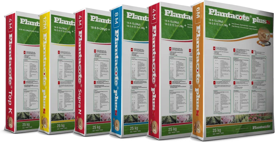 Plantacote range: six 25 kg bags together (Plantacote Top K 4M, Plantacote 12M, Plantacote Supra N 4M, Plantacote pluss 8M, Plantacote pluss 4M, Plantacote pluss 6M)